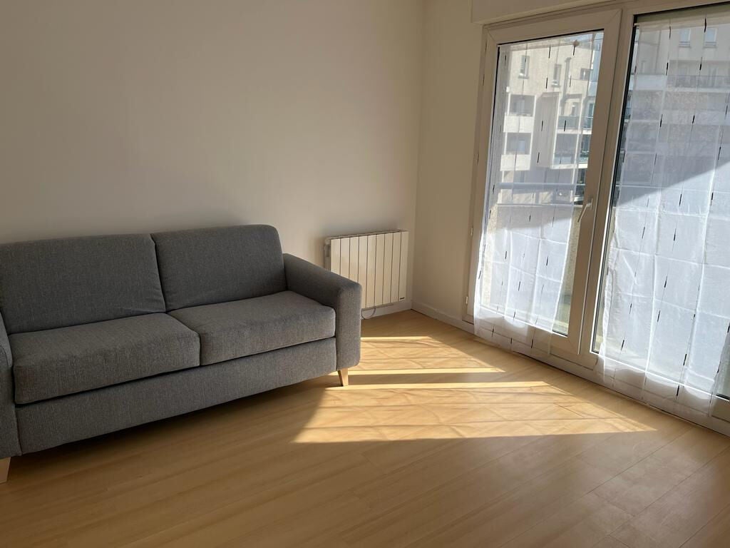 Flat Rue Paul Héroult in Nanterre