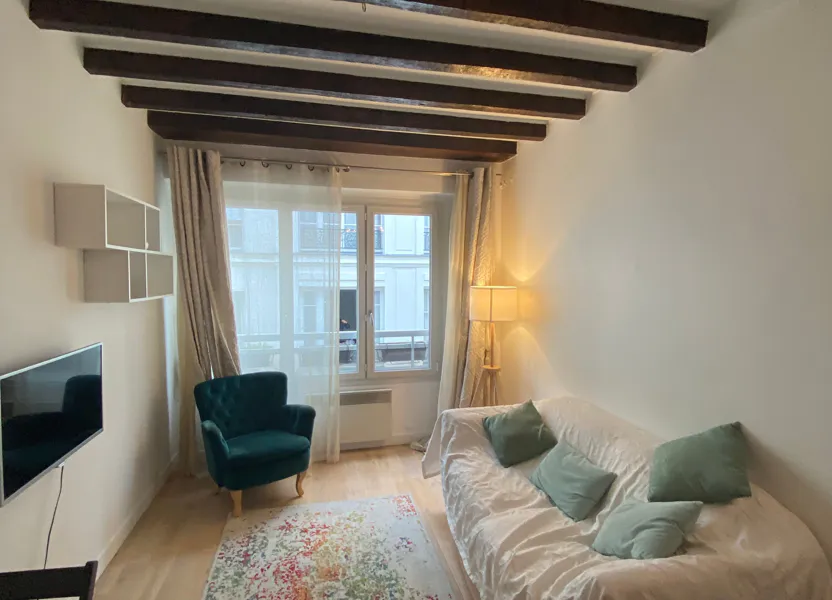 Flat Rue de Tunis in Paris