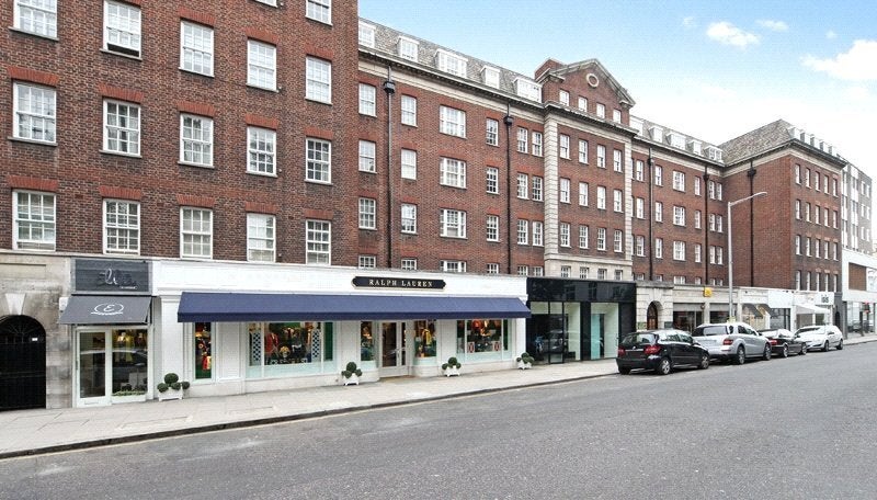 Flat Fulham Road in Greater London