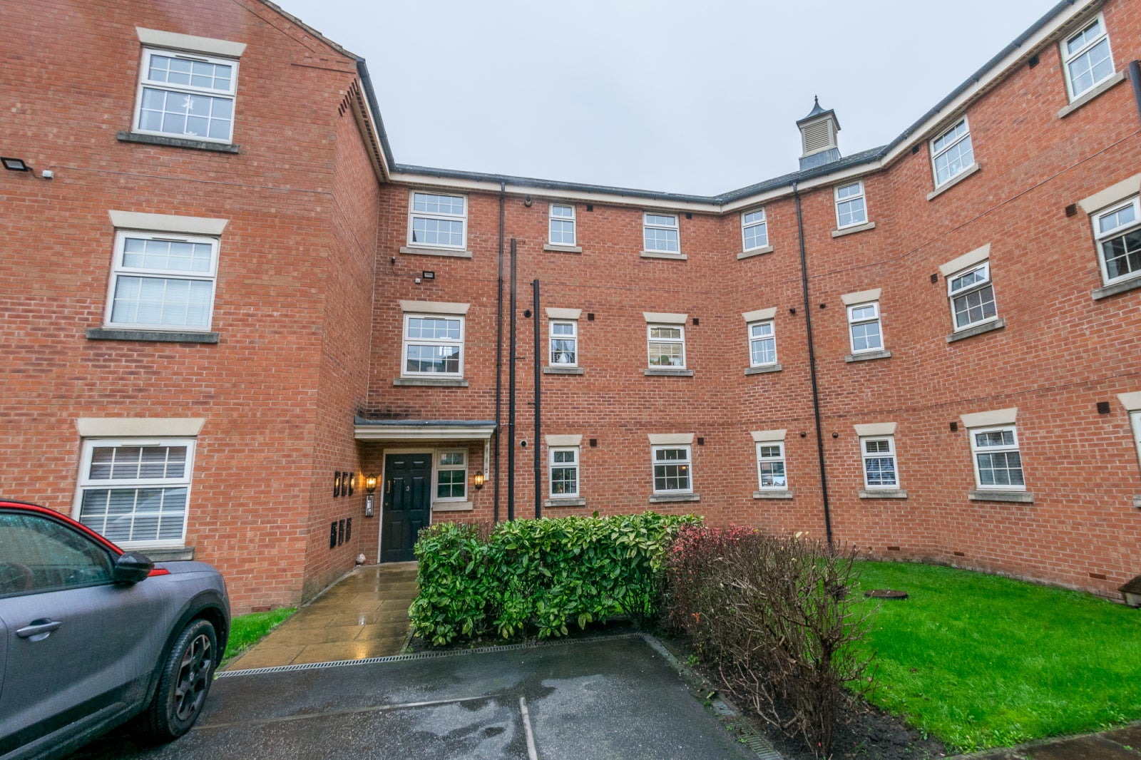 House New Village Way in Leeds