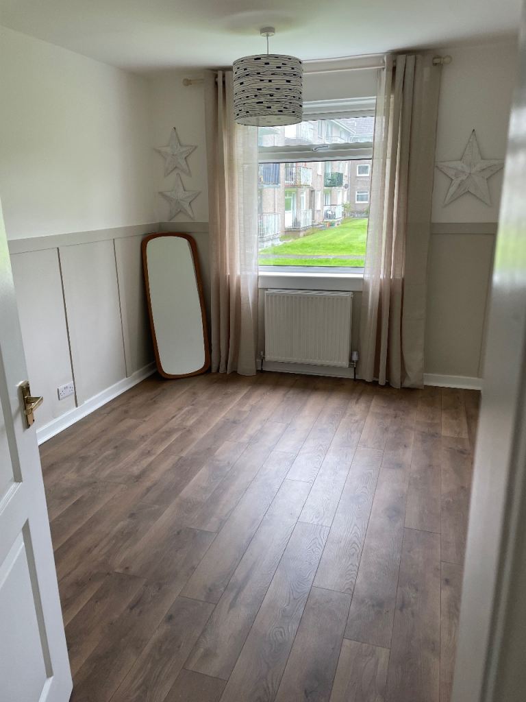 Flat Wingate Crescent in East Kilbride
