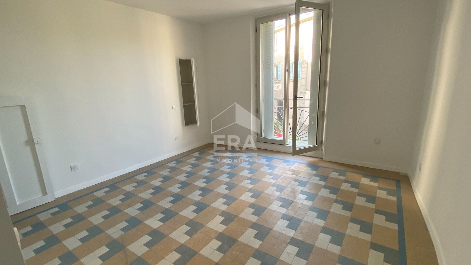 Flat Rue de la République in Volonne