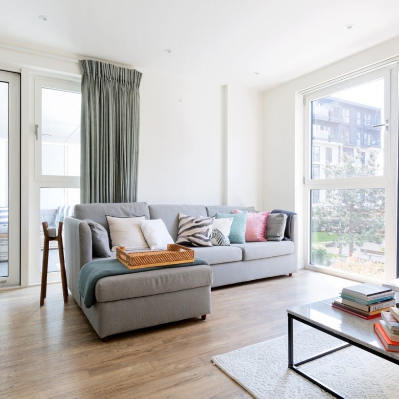 Flat Wandsworth Road in Greater London
