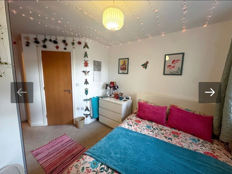 Room Elmira Way in Salford