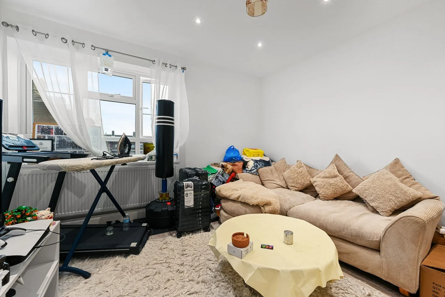 Flat Havelock Close in Greater London