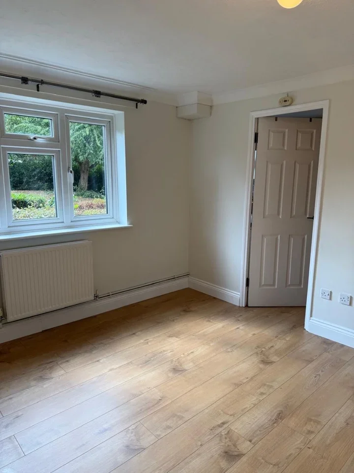 Flat Redmayne Drive in Chelmsford
