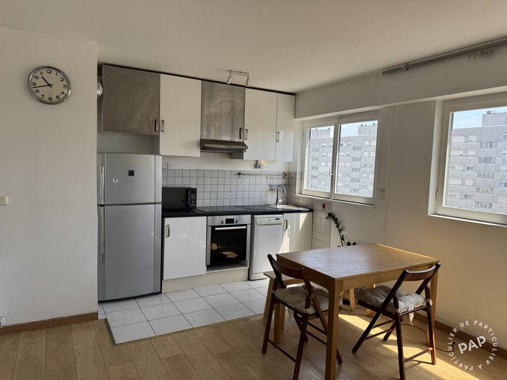 Appartement Place Charras à Courbevoie