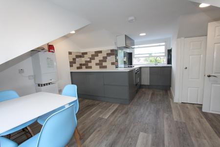 Flat St Mary's Terrace in Royal Leamington Spa