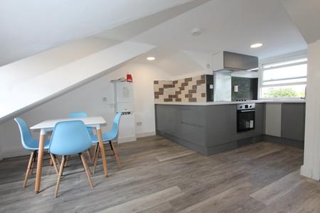 Flat St Mary's Terrace in Royal Leamington Spa