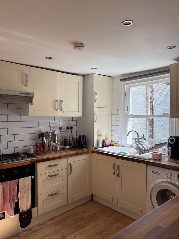 Room Glyn Road in Greater London