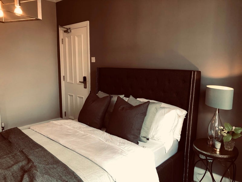 Room Holbrook Avenue in Rugby