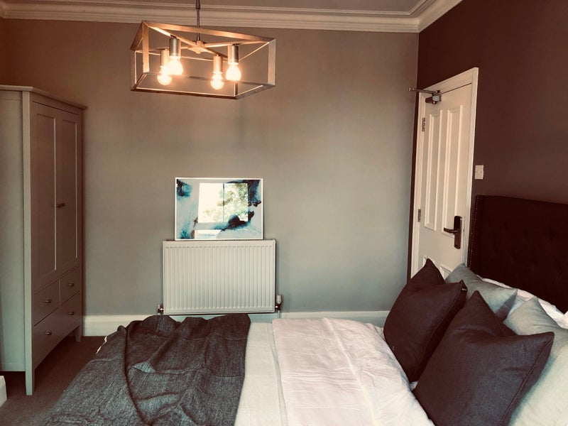 Room Holbrook Avenue in Rugby