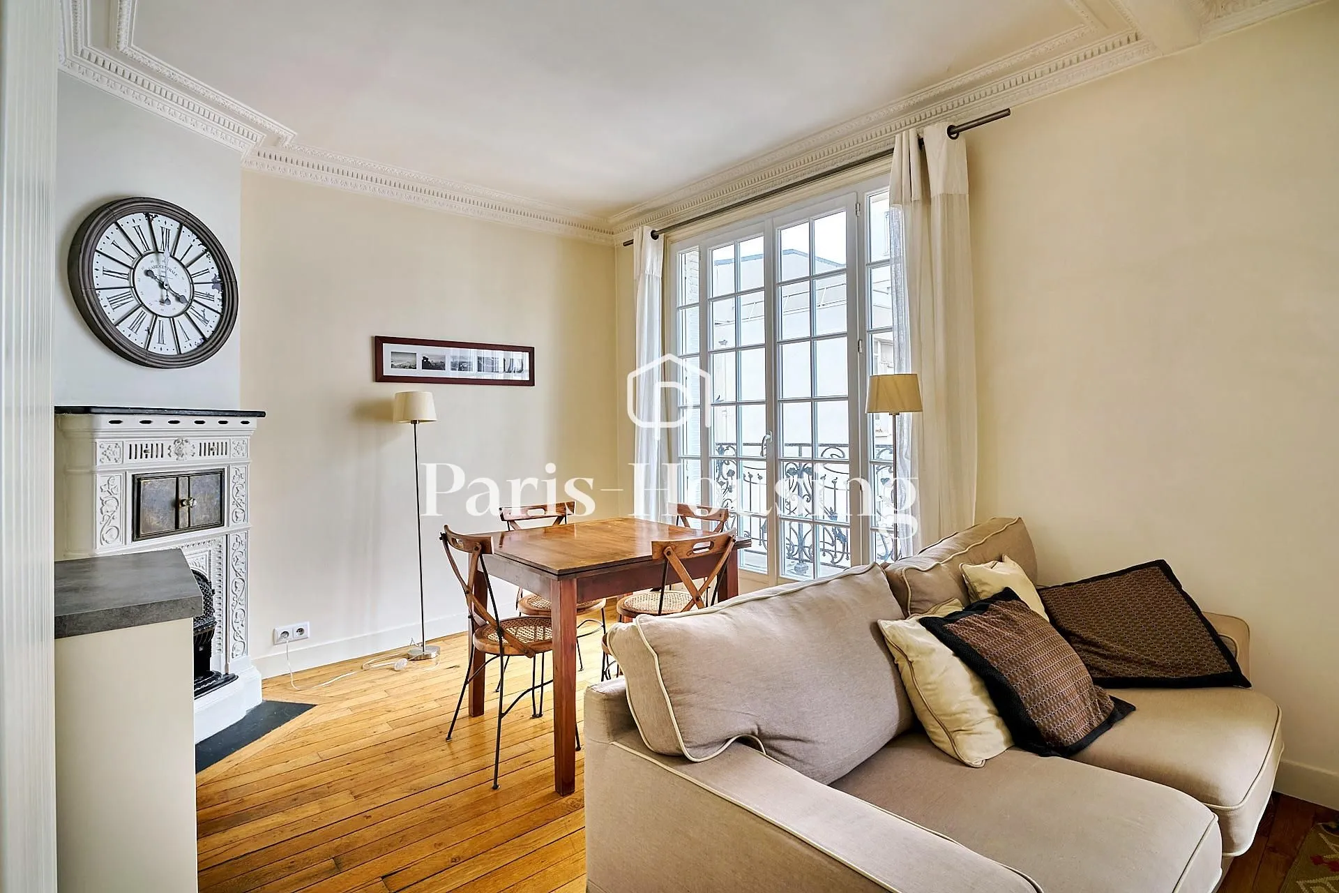 Appartement Rue des Bergers à Paris