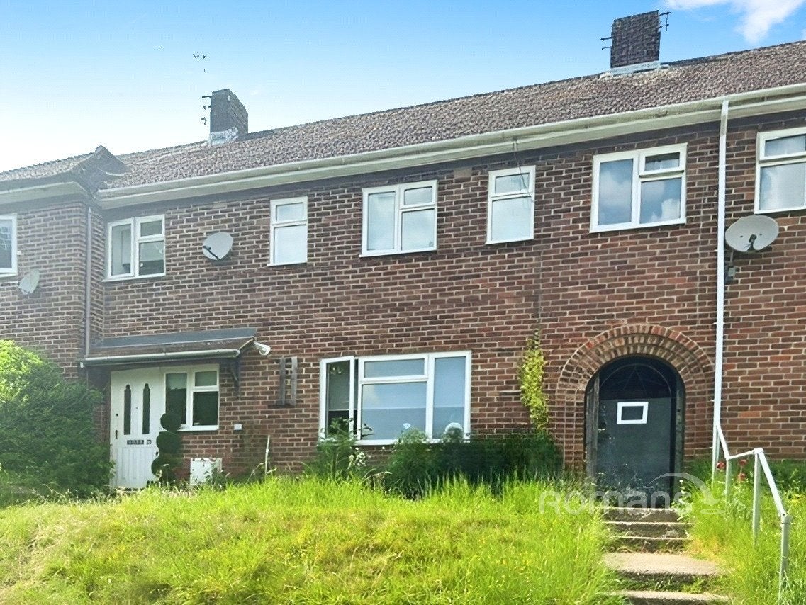 Flat Wavell Way in Winchester