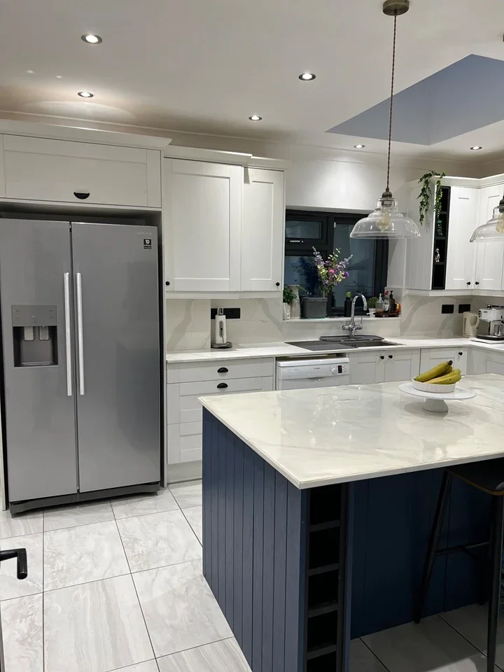 Room Parkland Road in Borough of Spelthorne