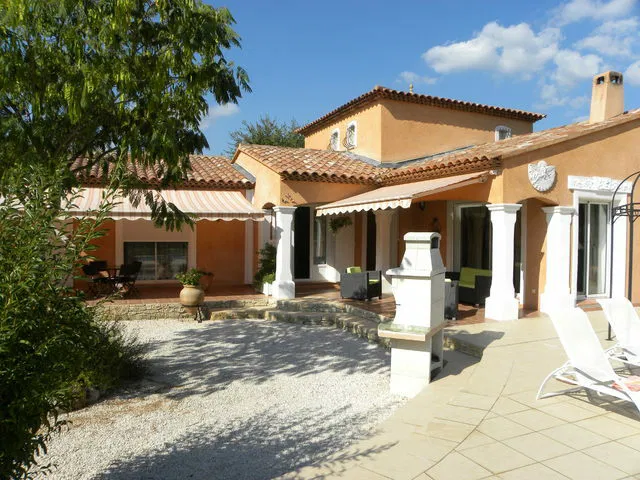 House Chemin des Garrigues in Le Val