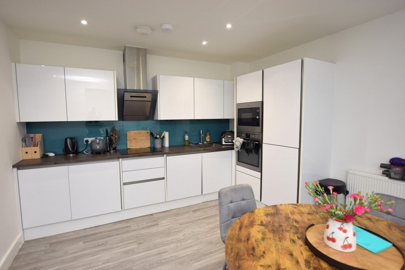 Flat Ambury Road South in Huntingdonshire