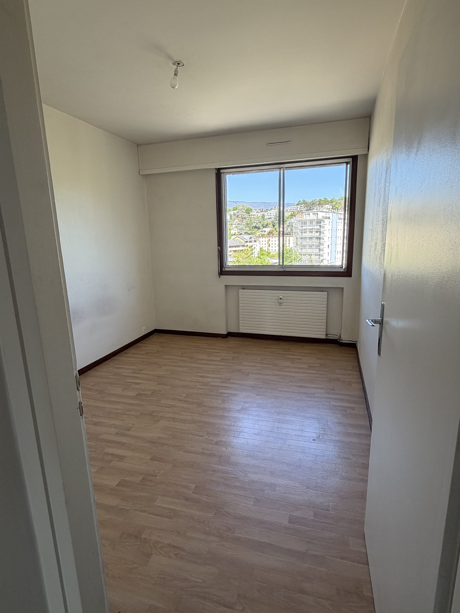 Flat Allée des Volières in Chambéry
