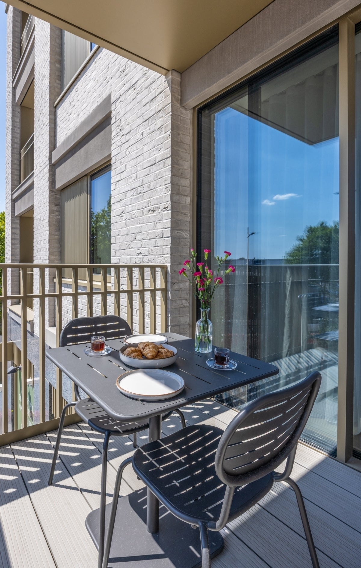 Flat Daneland Walk in Greater London