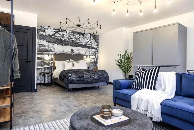 Flat Canongate in City of Edinburgh