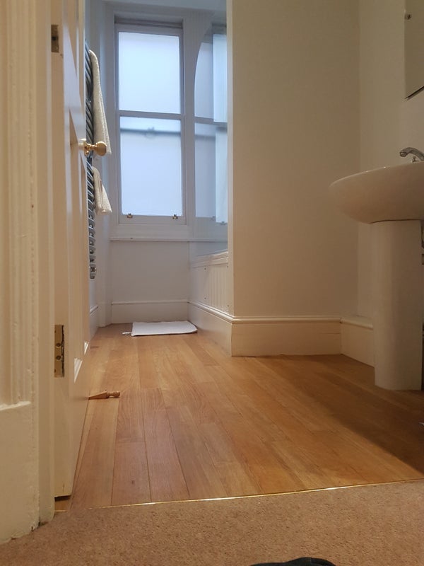 Room Charing Cross Road in City of Westminster