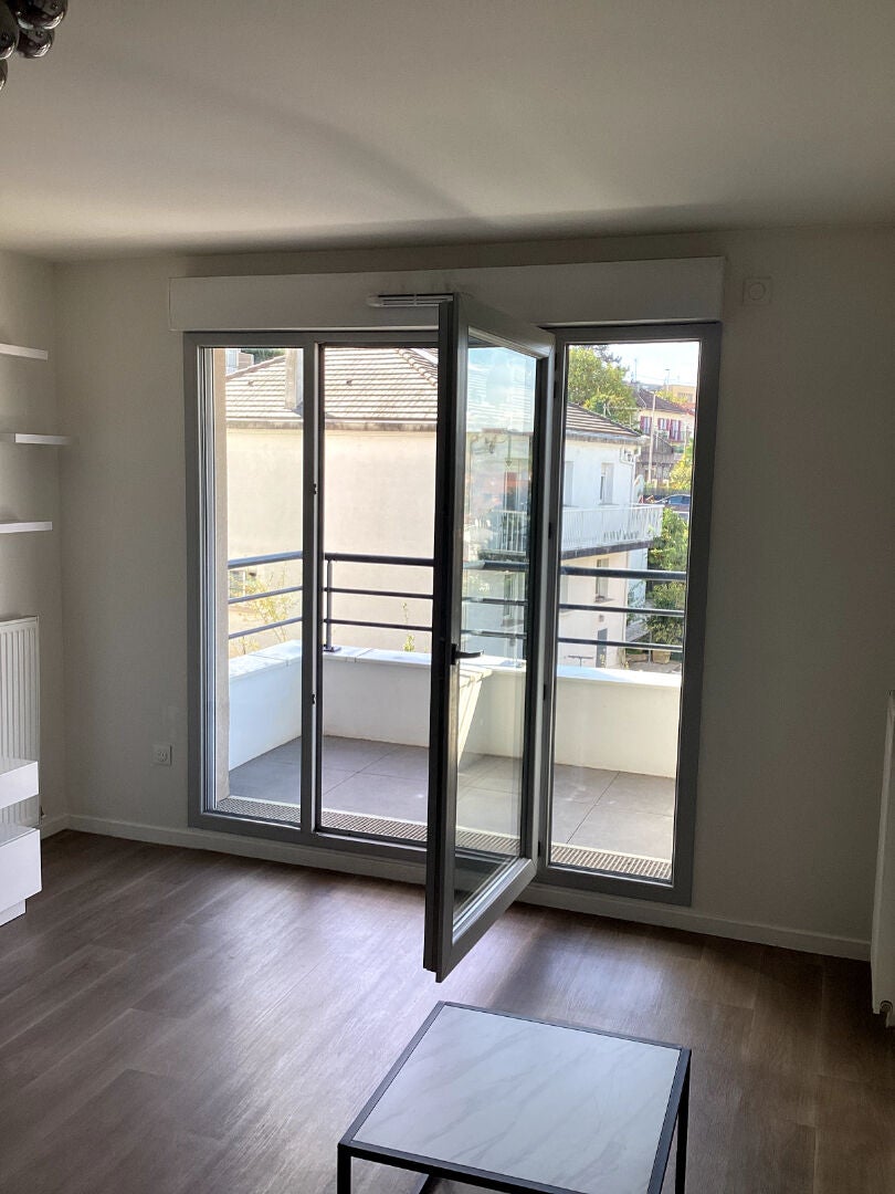 Flat Rue du Printemps de Prague in Noisy-le-Sec
