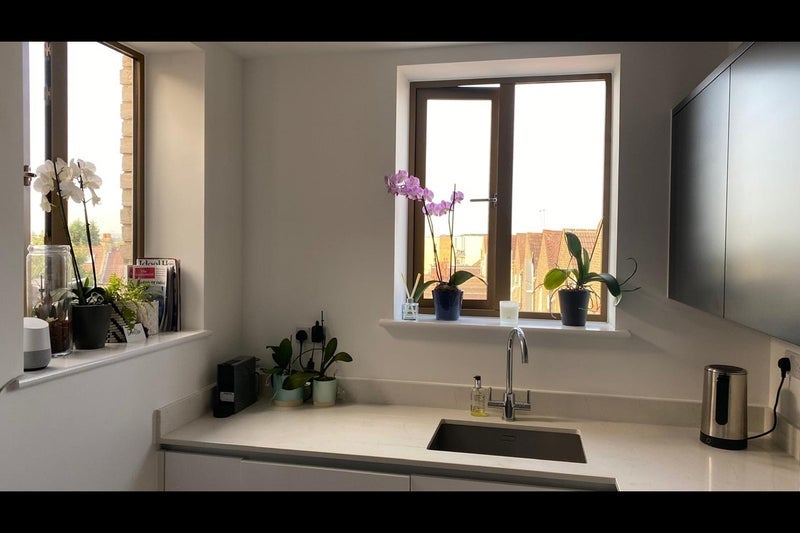 Flat Streatham Road in Greater London