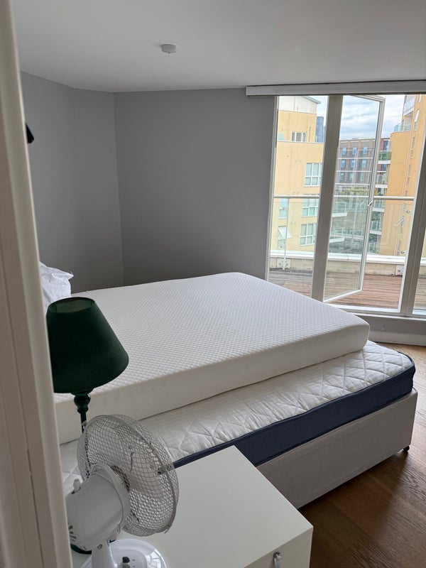 Room Canada Street in Greater London