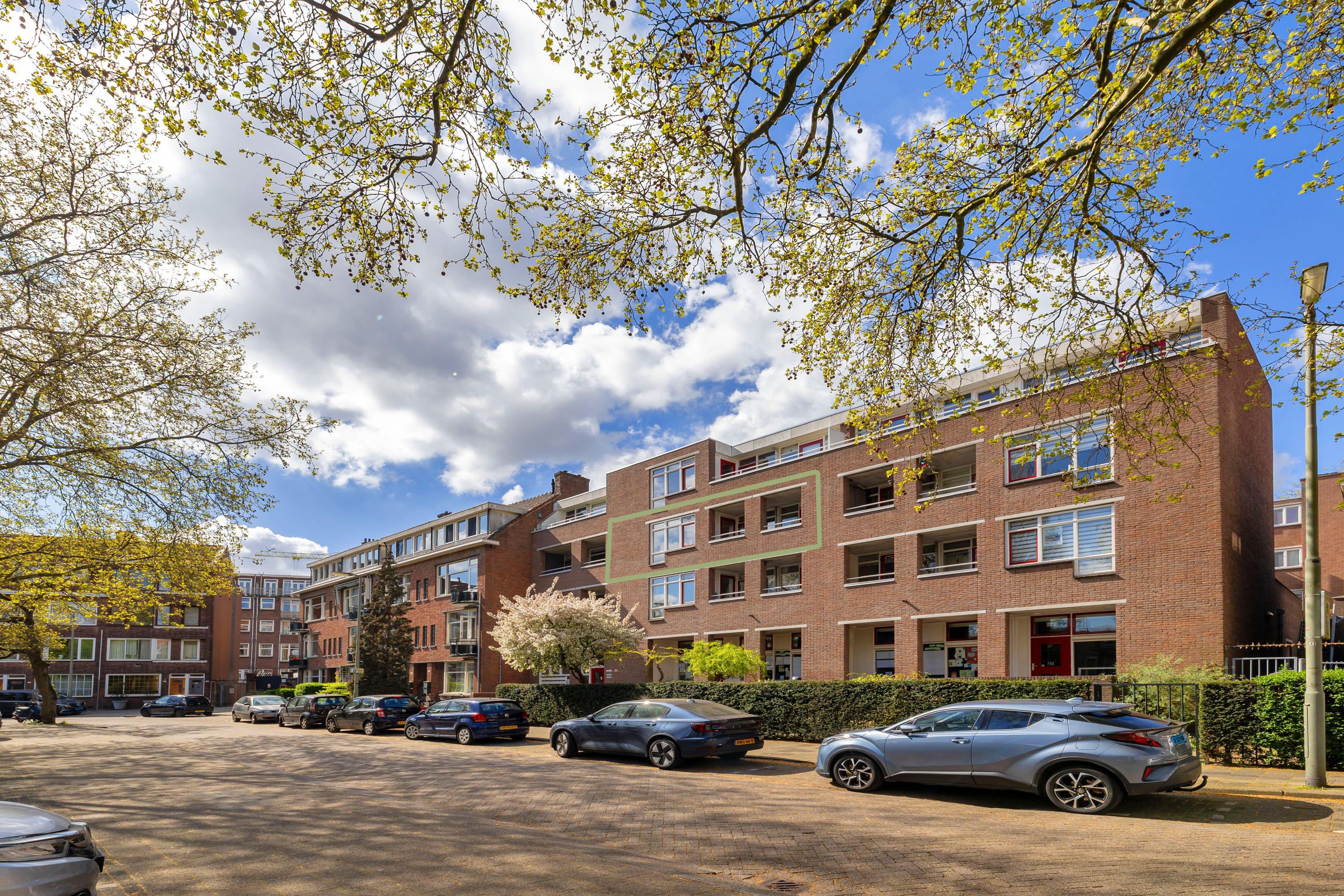 Appartement Marconistraat 123 in Schiedam