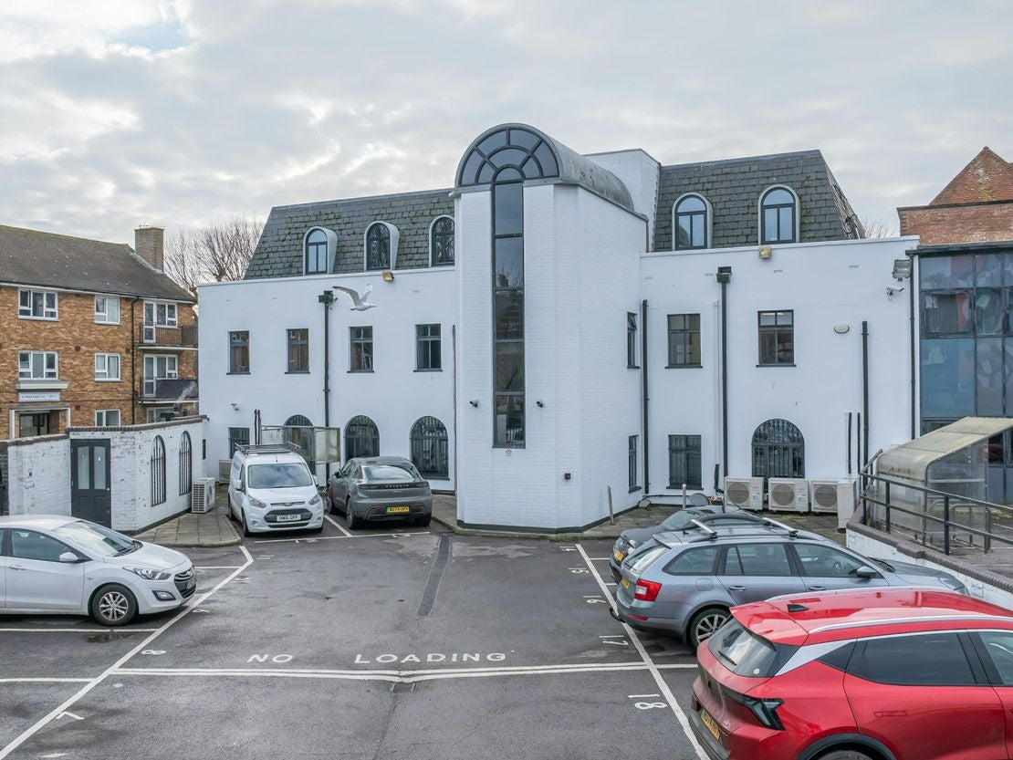 Flat Kings Road in Portsmouth