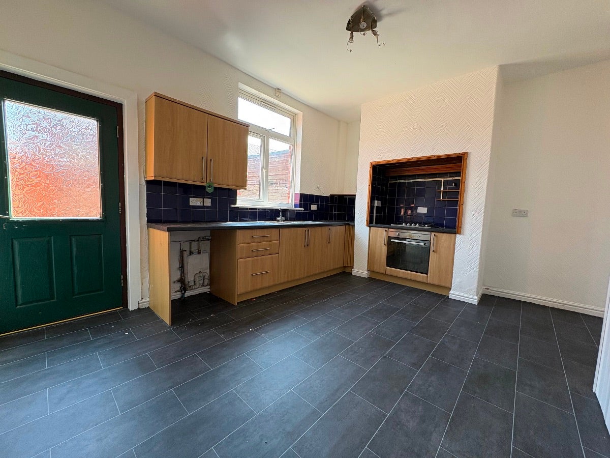 House Edward Street in Farnworth