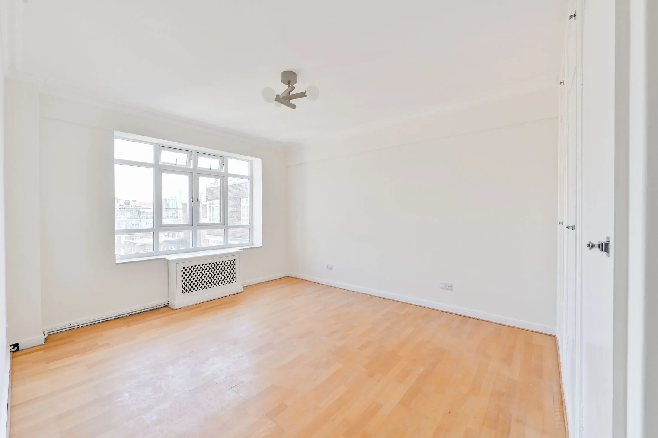 Flat Portsea Place in City of Westminster