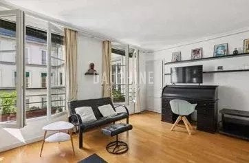 Appartement Allée Cocteau à Paris