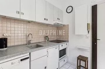 Appartement Allée Cocteau à Paris