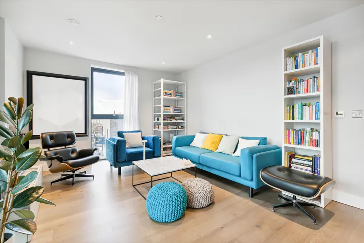 Flat Lockington Road in Greater London