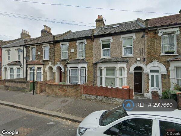 House Grangewood Street in Greater London