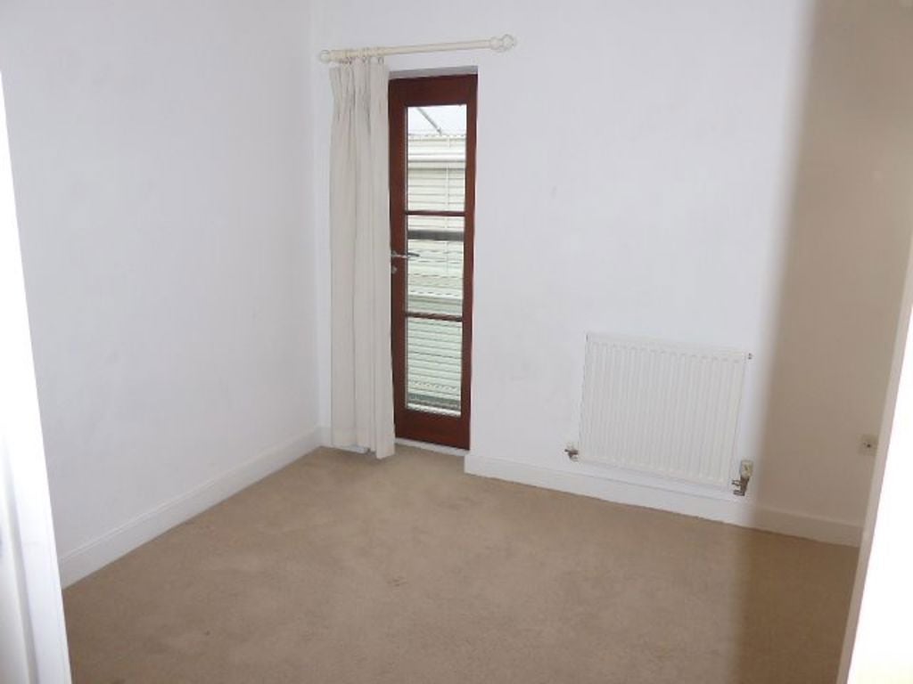 Flat Standside in Northampton