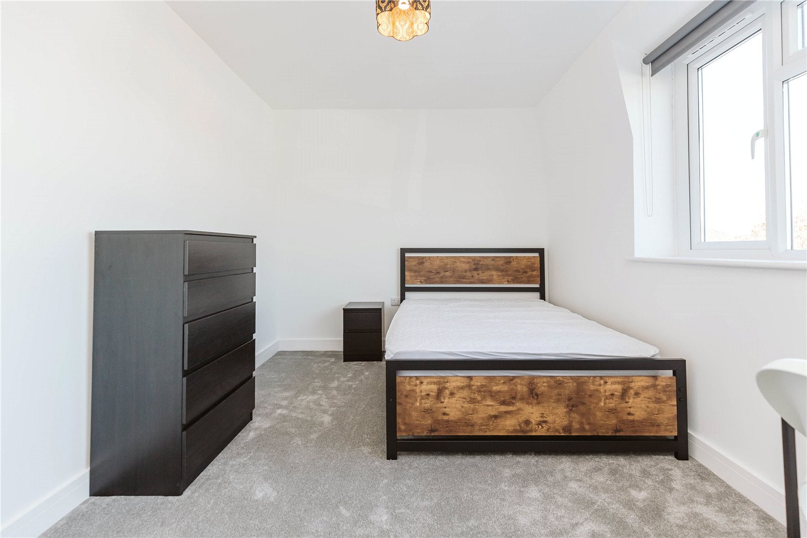 Flat Conygre Grove in Bristol