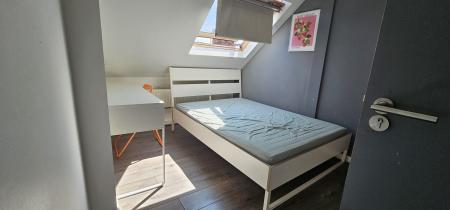 Room Arnside Road in Liverpool