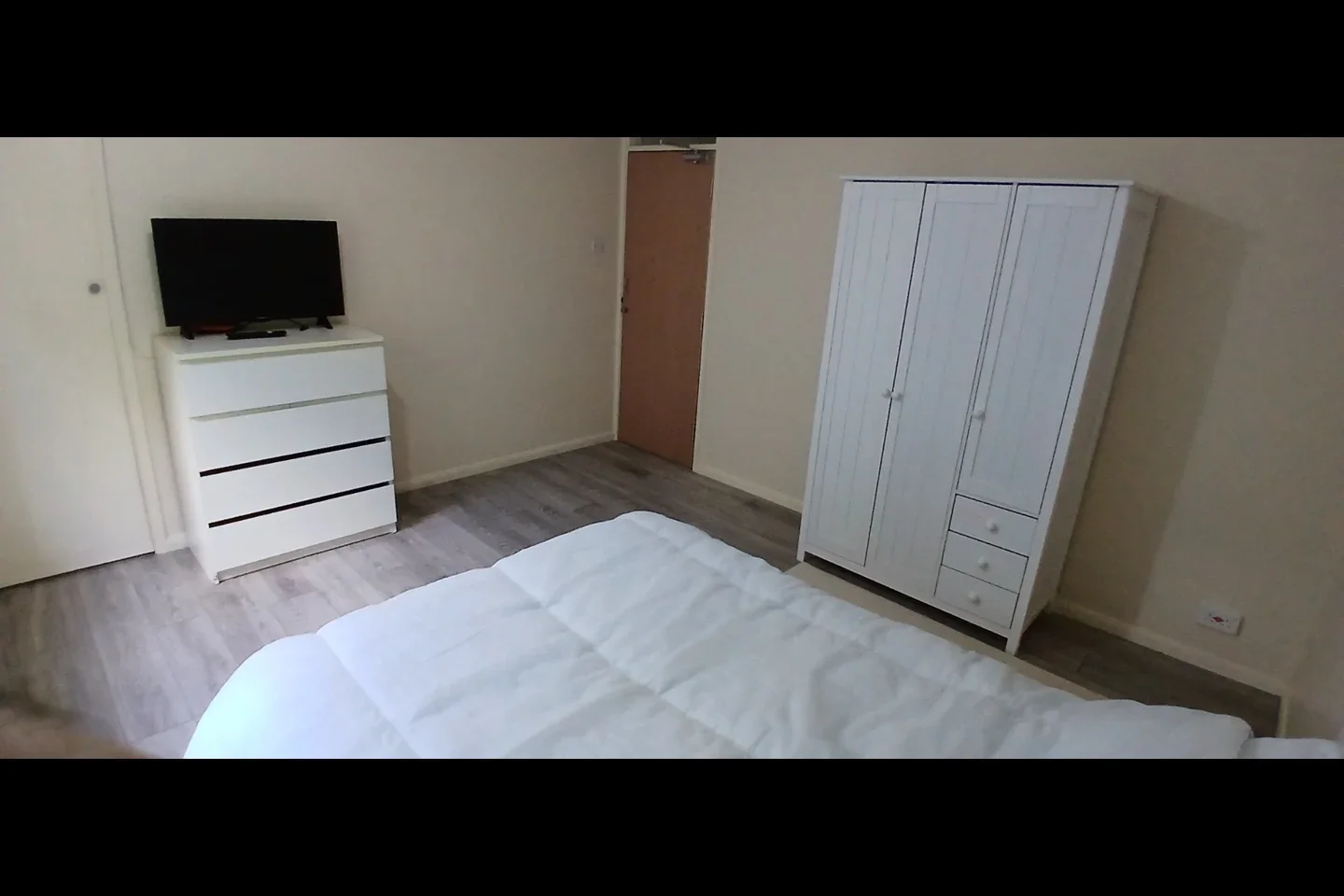 Room Rectory Lane in Greater London