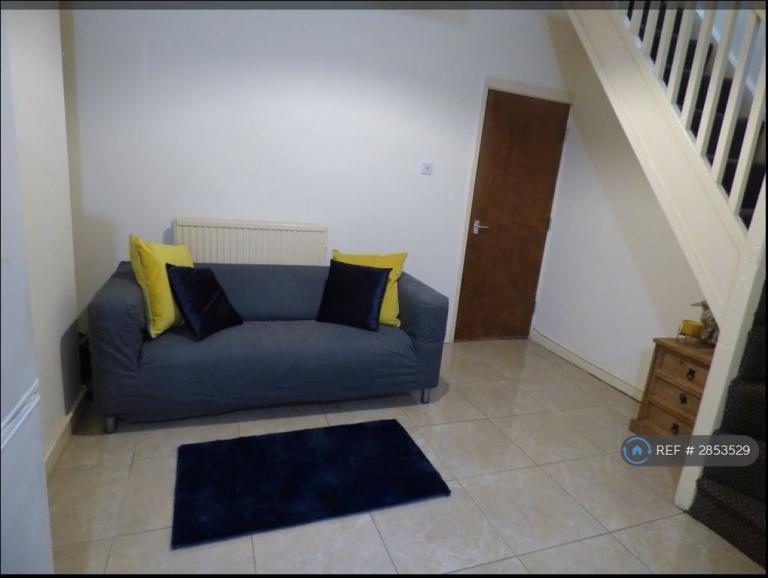 Flat Teck Street in Liverpool