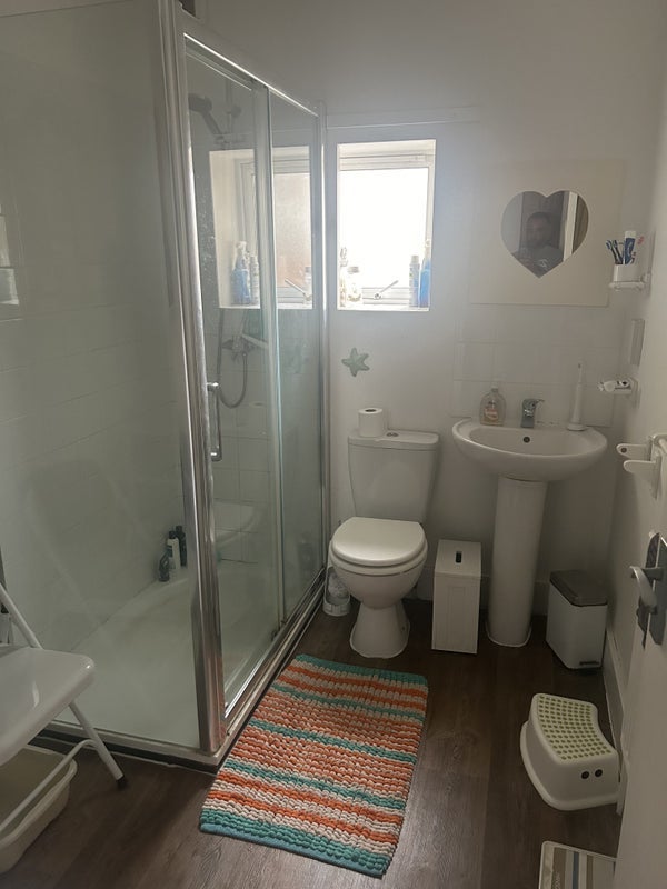 Room Alma Road in Greater London