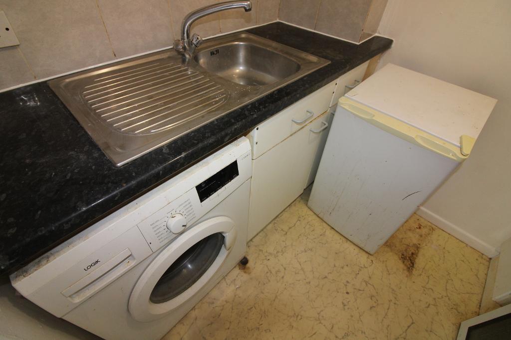 Flat Studley Knapp in Milton Keynes