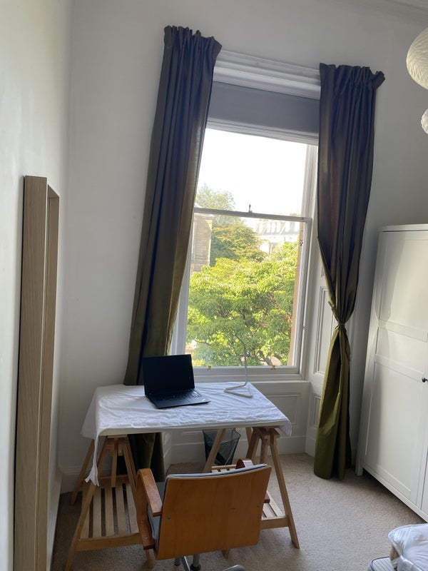 Room Gilmour Road in City of Edinburgh