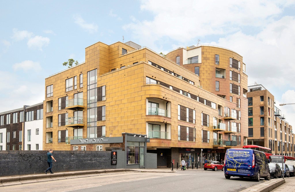 Flat Banister Road in Greater London