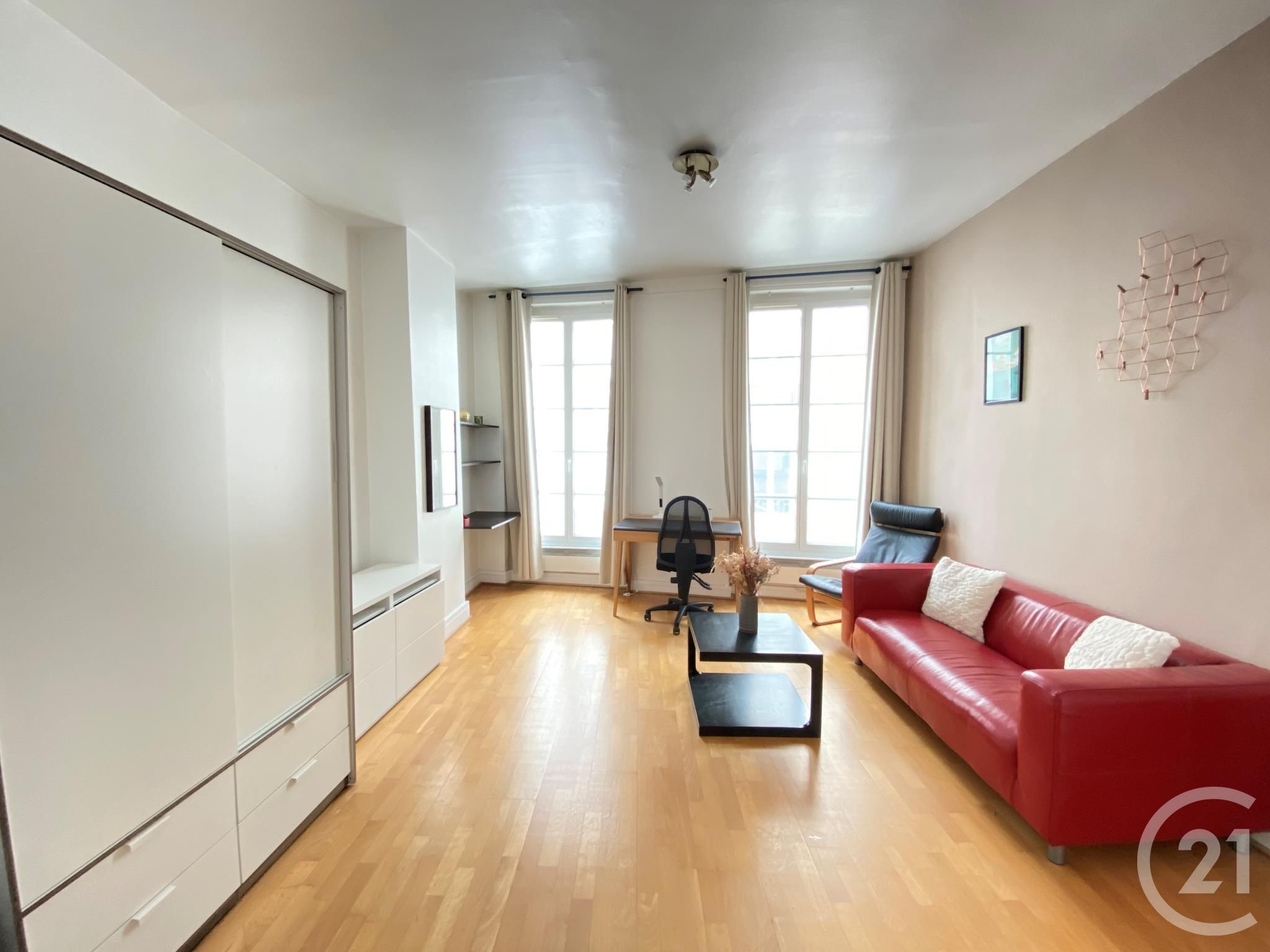 Flat Rue Saint-Martin in Paris