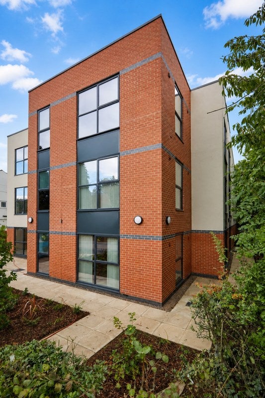 Flat Frederick Road in Birmingham
