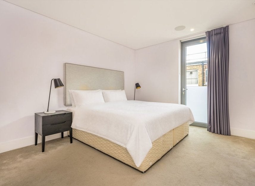 Flat Wilfred Street in City of Westminster