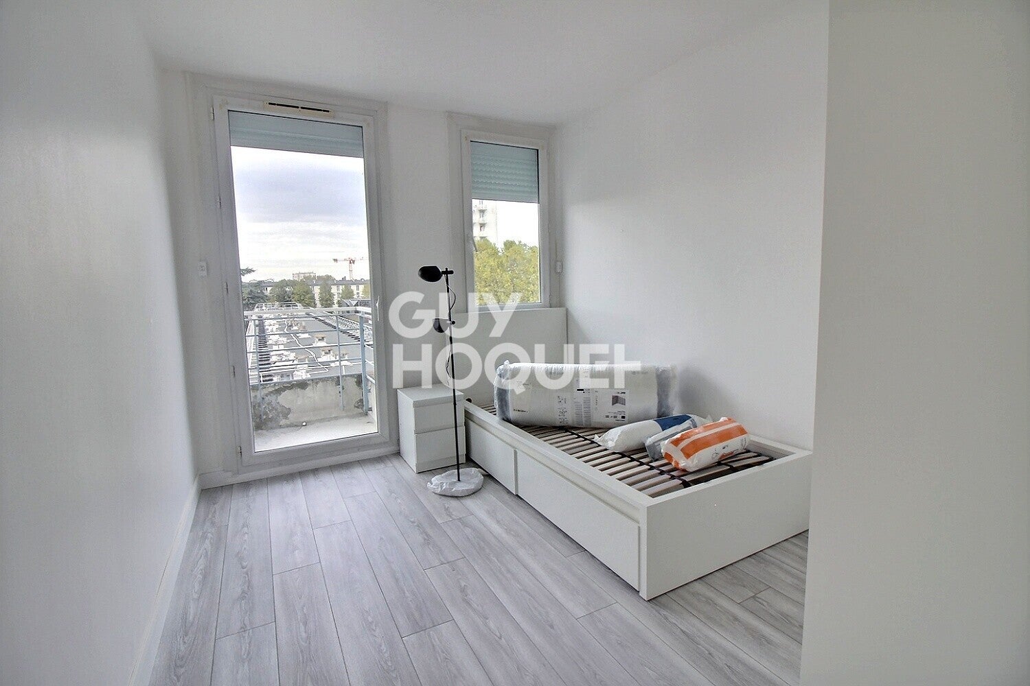 Flat Rue Saint-Exupéry in Villejuif