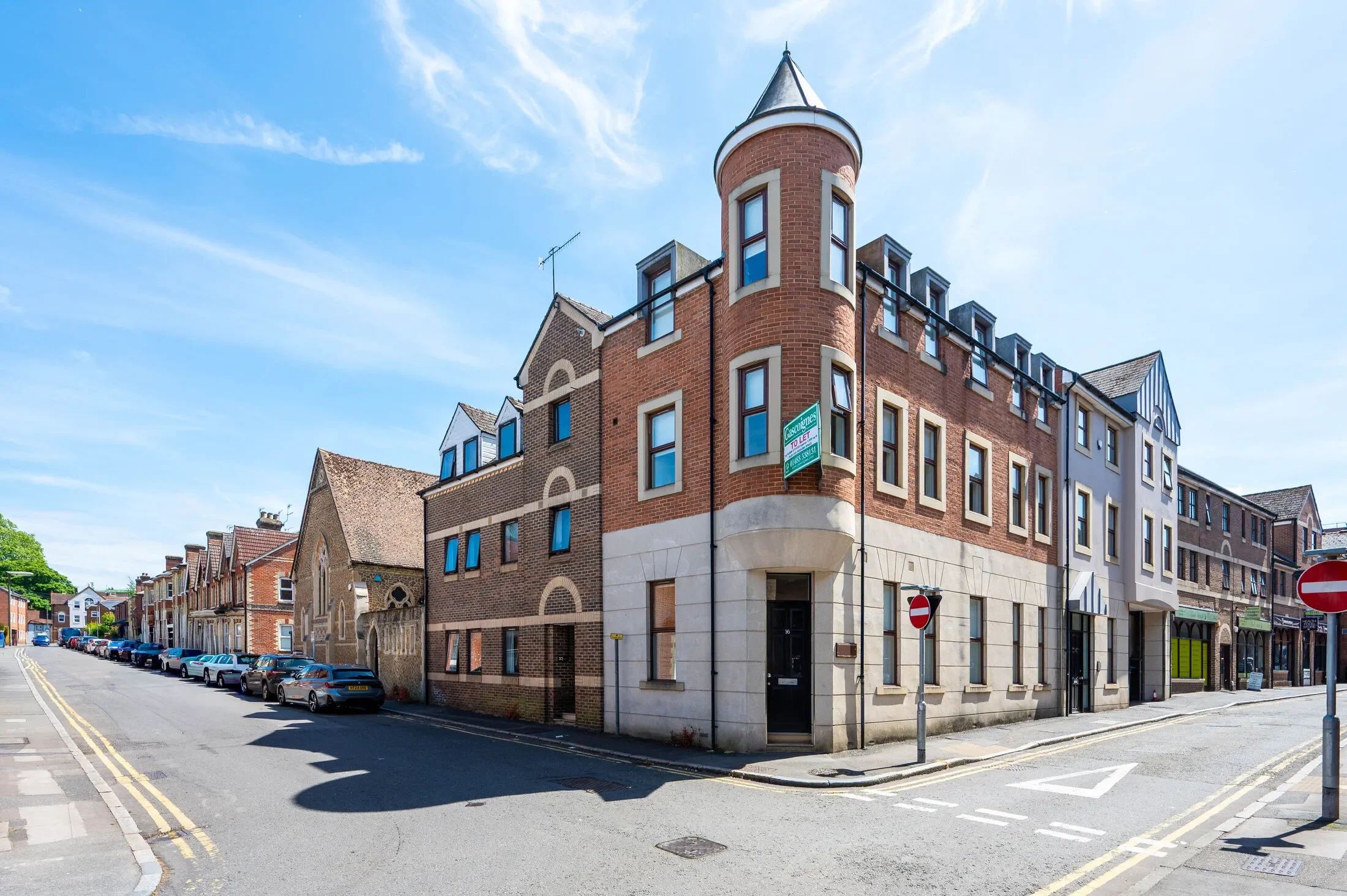 Flat Ward Street in Guildford